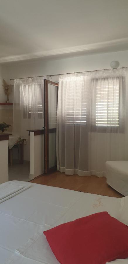 B&B Pansion Jure Matijevic Sveta Nedelja  Buitenkant foto