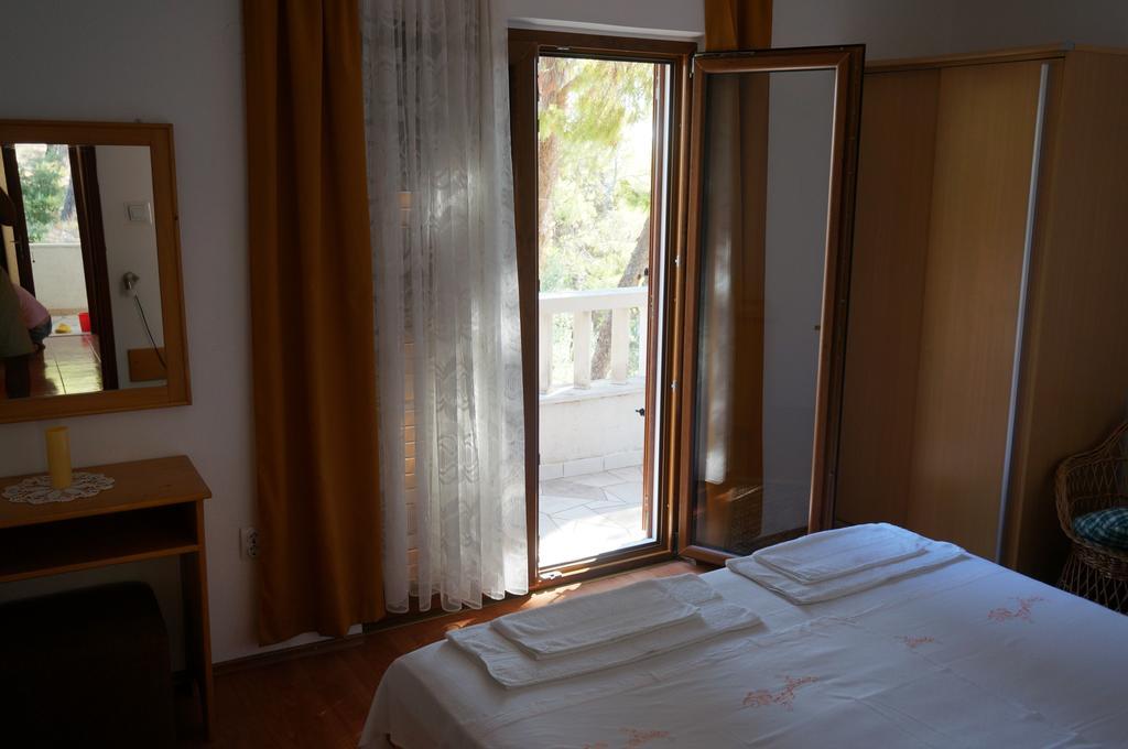 B&B Pansion Jure Matijevic Sveta Nedelja  Buitenkant foto